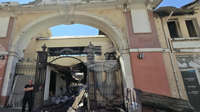 Щети са нанесени на пристанищна инфраструктура в Измаилски район, близо 7 хиляди абонати са без ток след атака през нощта, съобщиха от Измаилската администрация