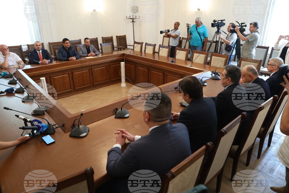 Народно събрание - консултации за вот на недоверие