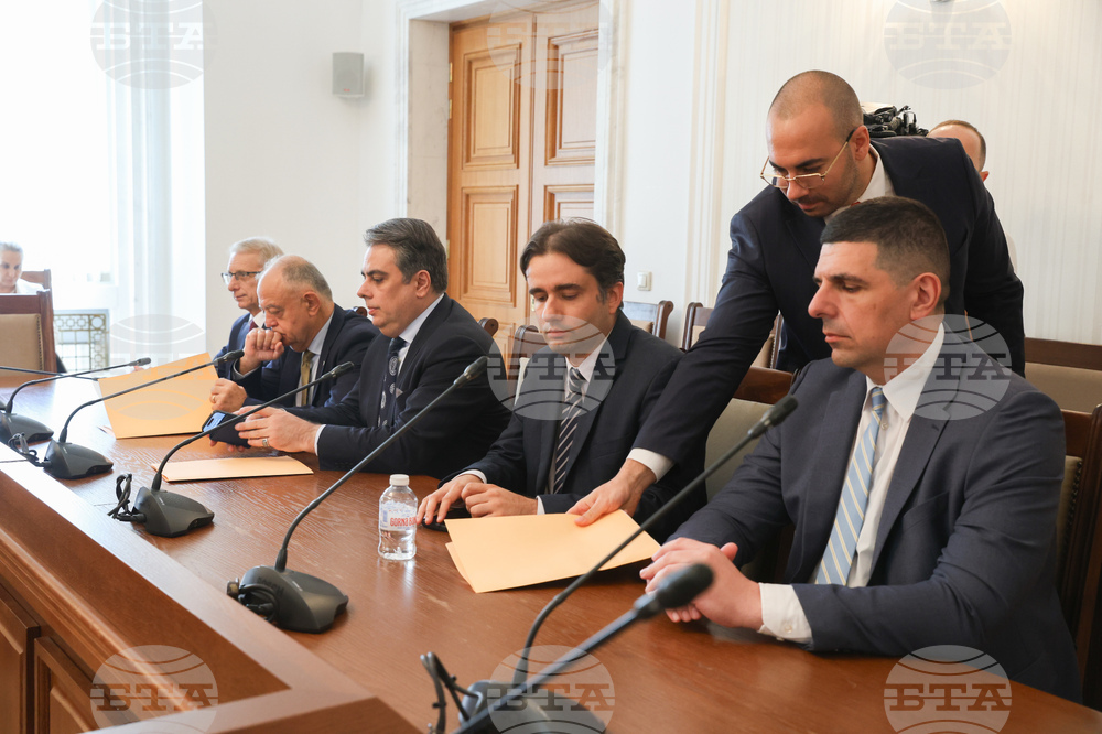 "Продължаваме промяната – Демократична България“ и "Форум за демократично действие" подписаха споразумение за единна кандидатура за президент