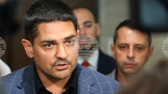 CC-DB Propose Talks on Joint No-Confidence Motion, Says MECh leader Radoslav Vassilev