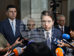 Народно събрание - "Продължаваме промяната - Демократична България " - изявление