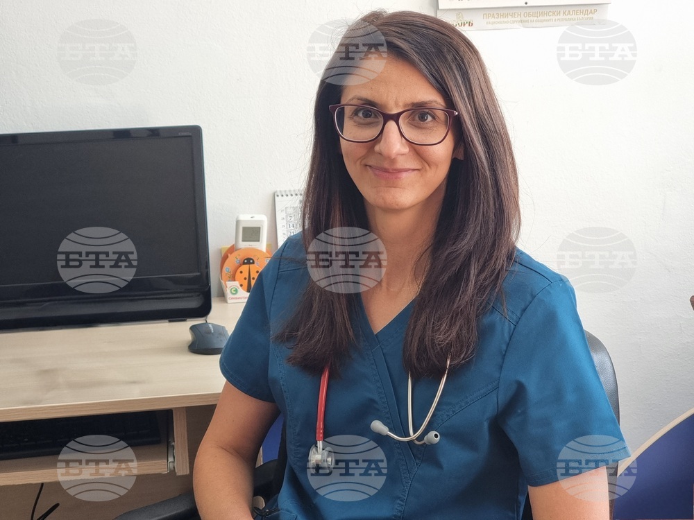 Децата са по-чувствителни от хипертониците към летните горещини, каза детският лекар от Кърджали Неше Якуб