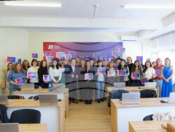 Нов безплатен курс за дигитални умения стартира през август. Снимка: Висше училище по телекомуникации и пощи