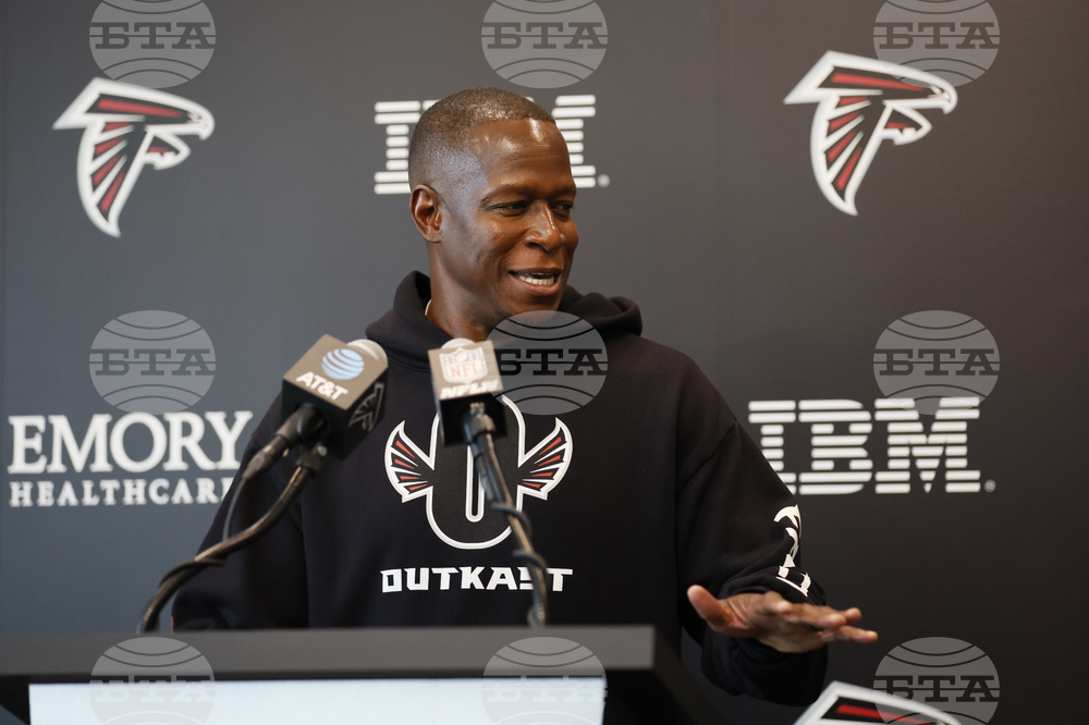 Falcons Camp Football