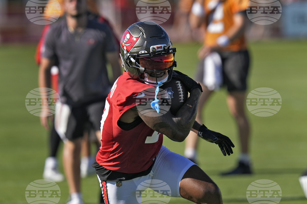 Buccaneers Camp Football