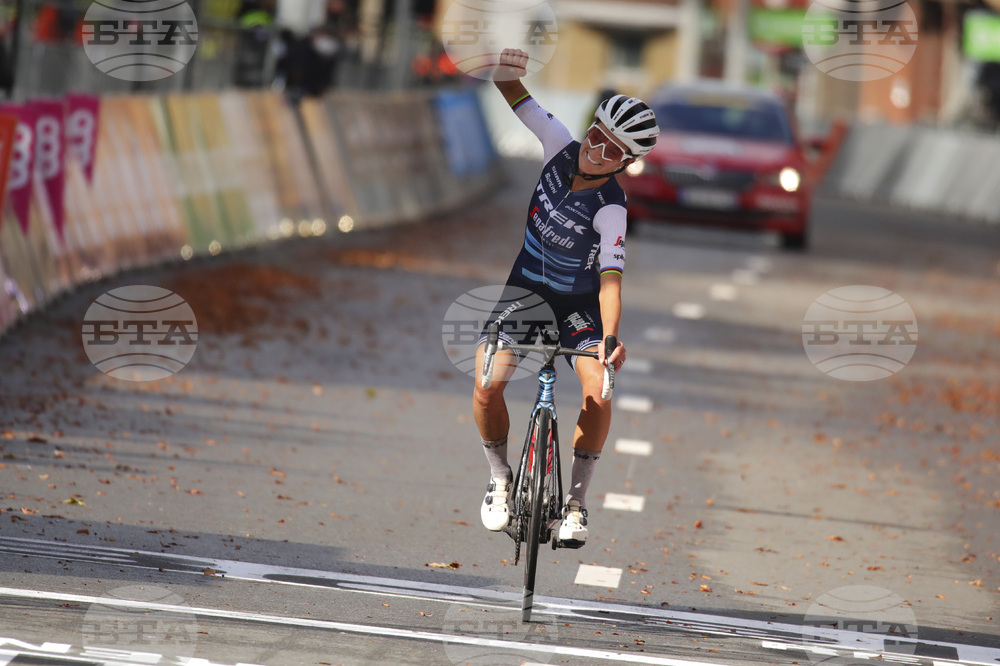 Deignan Retires