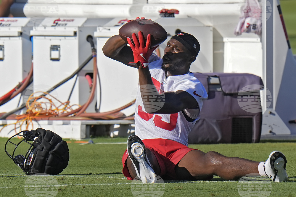 Buccaneers Camp Football