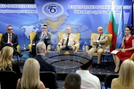 Българска търговско-промишлена палата - Служби по търговско-икономическите въпроси - награди
