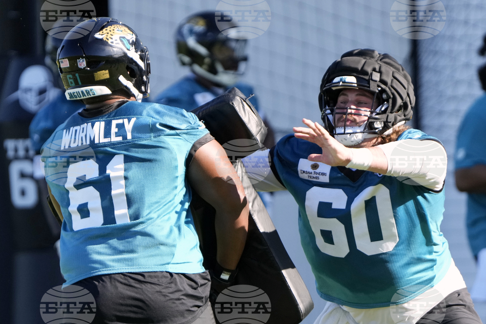 Jaguars Camp Football