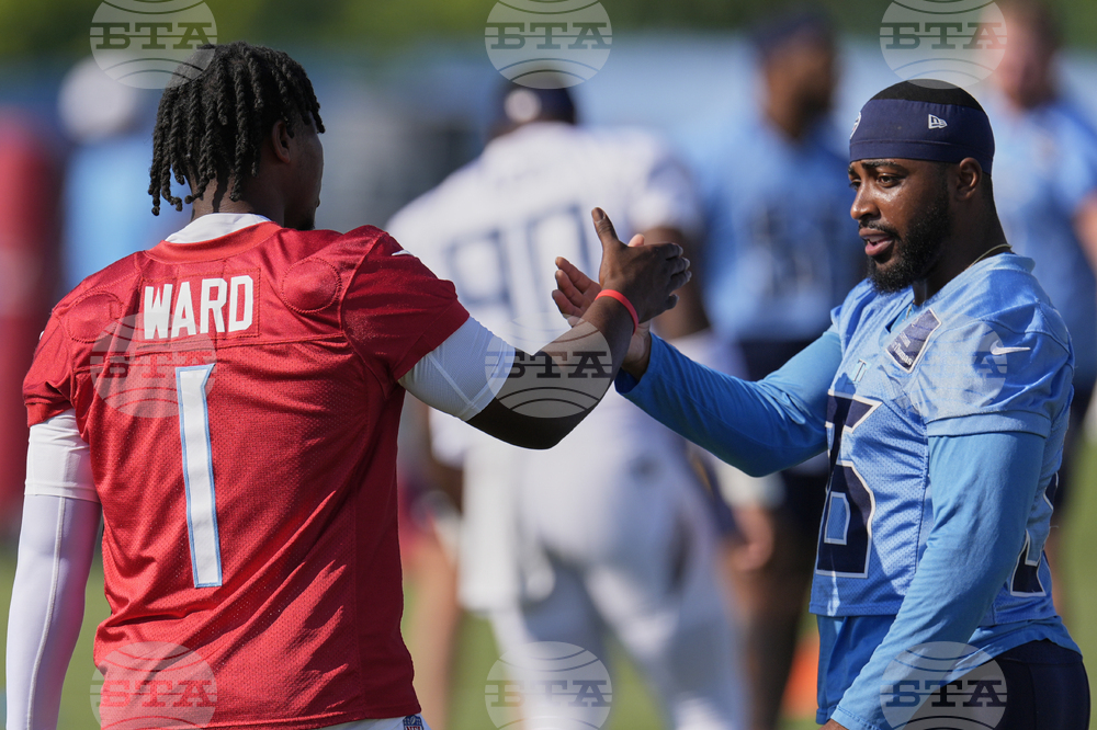 Titans Camp Football