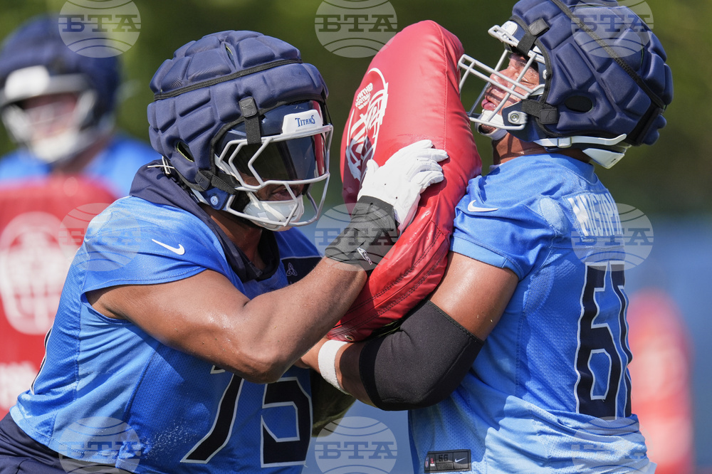 Titans Camp Football