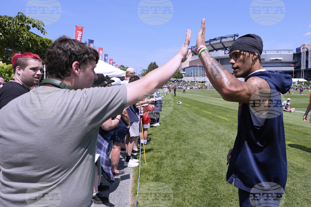 Patriots Camp Football