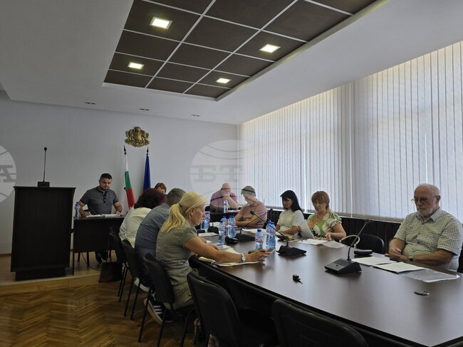 Общинските съветници в Шабла решиха какви да бъдат минималните и максималните цени на километър пробег за таксиметров превоз на пътници 