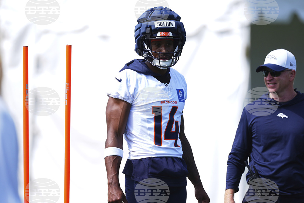 Broncos Football