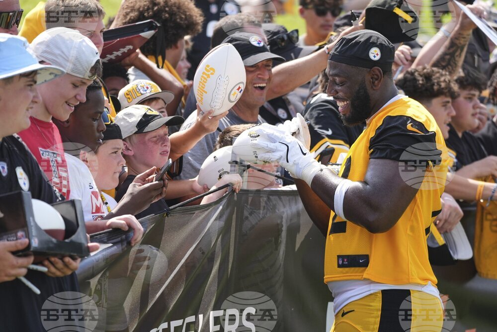 Steelers Camp Football