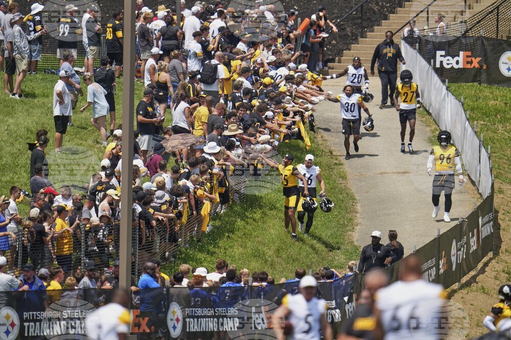 Steelers Camp Football