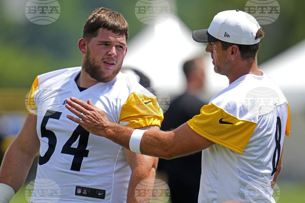 Steelers Rodgers Football