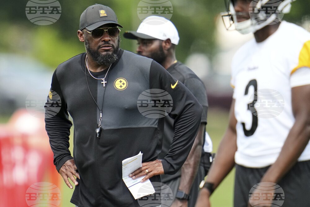 Steelers Camp Football