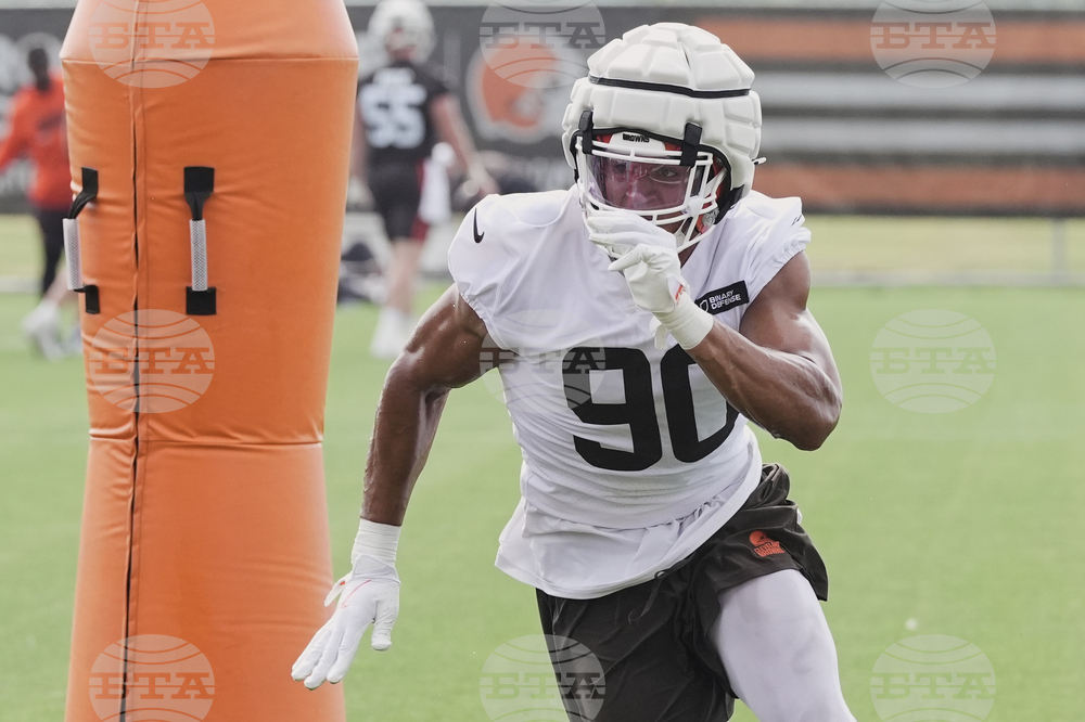 Browns Camp Football