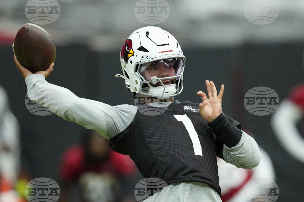 Cardinals Camp Football