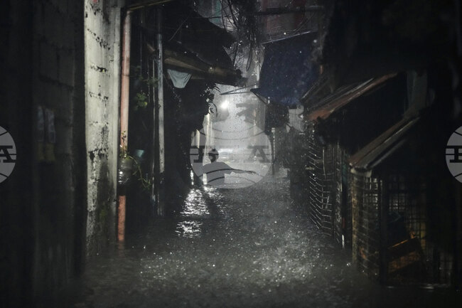 Най-малко осем души загинаха при наводнения на остров Сао Висенте в Кабо Верде 