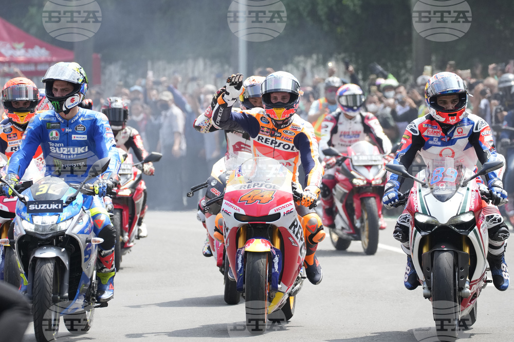 Пилотите от MotoGP ще карат пред близо 60 хиляди души в Индонезия
