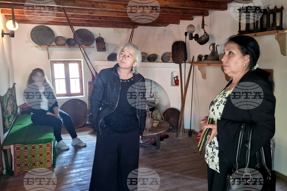 Етнографската къща музей в Лозница привлича все повече туристи, търсещи жив допир с българската традиция