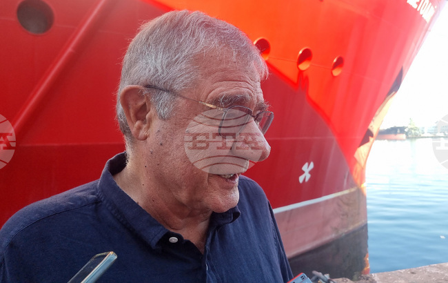 CNN Film Crew Prepares Documentary about Bulgarian Polar Research Programme Head Christo Pimpirev