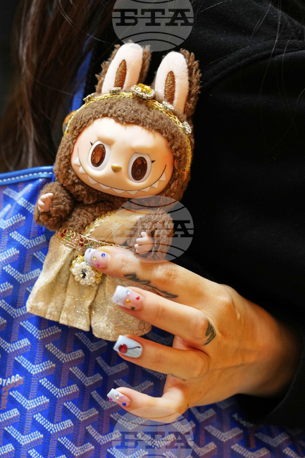 Куклата Лабубу се превърна в хит на изложението „Комик-кон“ в Сан Диего