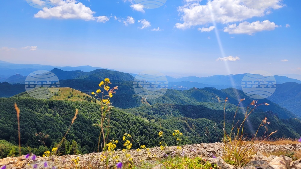 Условията за туризъм в планините са добри, съобщиха от Планинската спасителна служба на БЧК