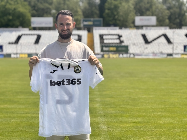 Славия привлече Диего Фераресо