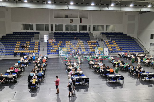 Кметът проф. Христо Христов откри международния турнир по ускорен шахмат и блиц Опен "Шумен"