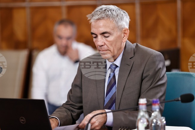 Социалдемократическата партия в Румъния ще поиска оставката на вицепремиера Драгош Анастасиу