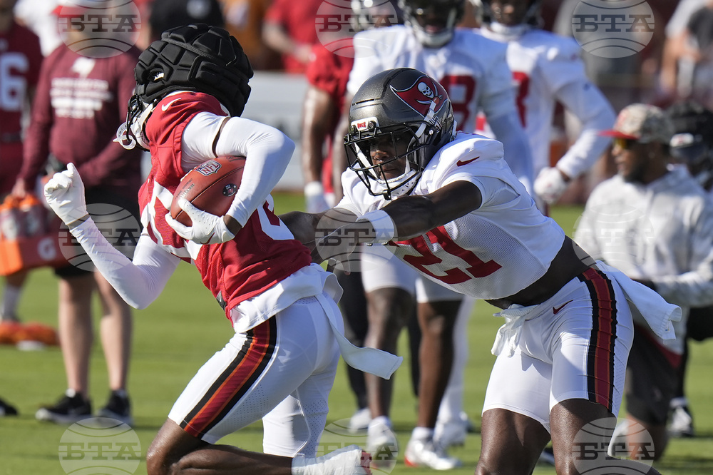 Buccaneers Camp Football