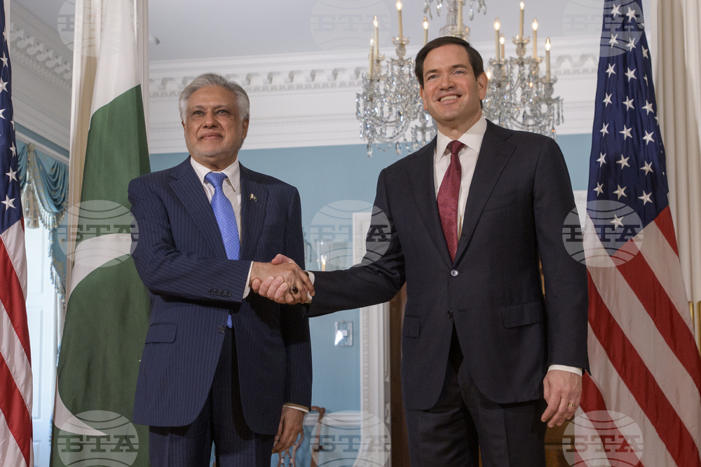 US Pakistan