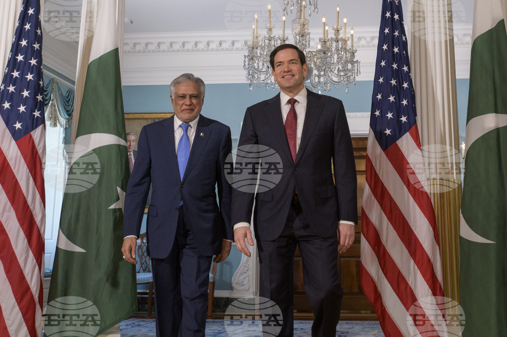 US Pakistan