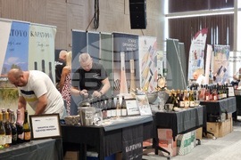 Бургас - фестивал - вино - откриване