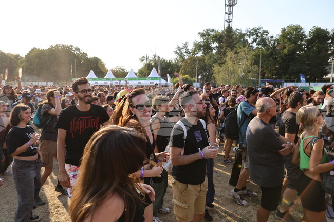 Над 14 000 фена събра първата вечер на Hills Of Rock