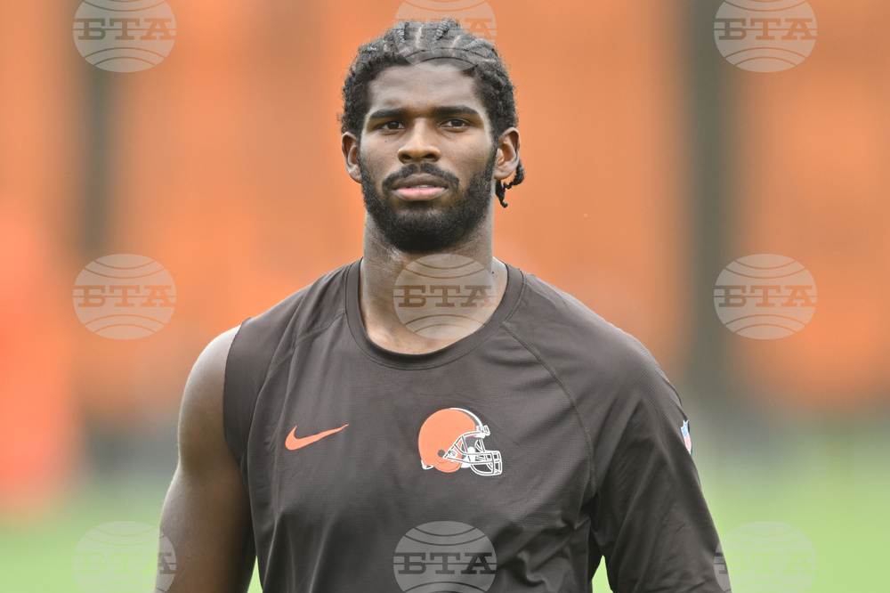 Browns Camp Football