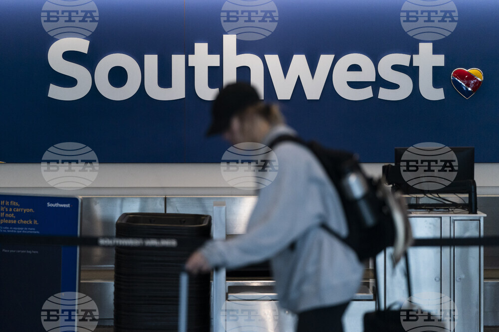 Southwest Plane Plunge