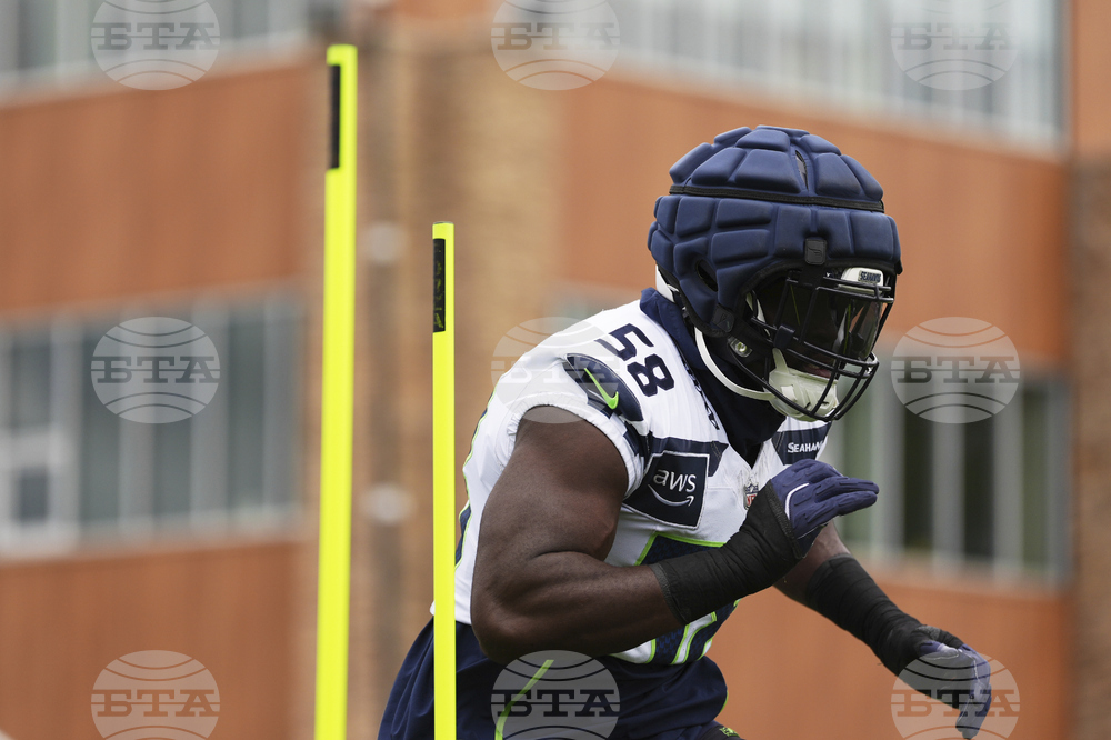 Seahawks Camp Football