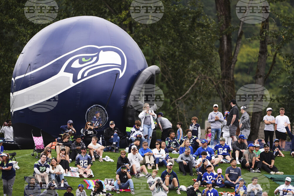 Seahawks Camp Football