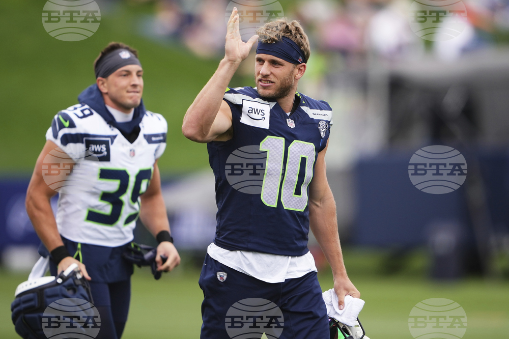 Seahawks Camp Football
