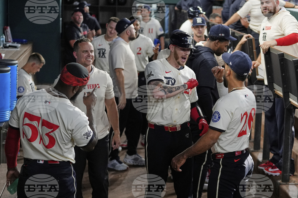 Braves Rangers Baseball