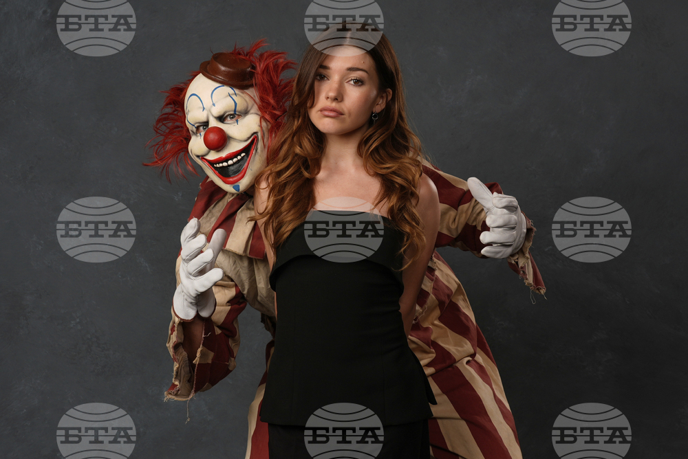 2025 Comic-Con - "Clown in a Cornfield" Portrait Session