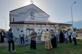 Яхиново - патриарх Даниил - обновление на храм „Света Петка“