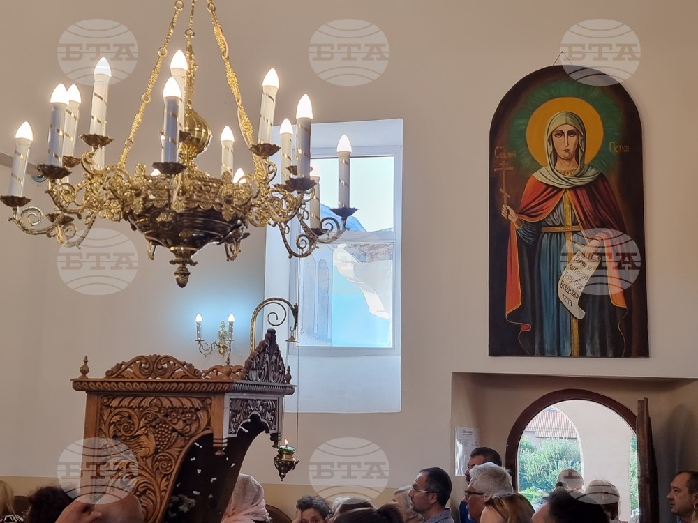 Яхиново - патриарх Даниил - обновление на храм „Света Петка“