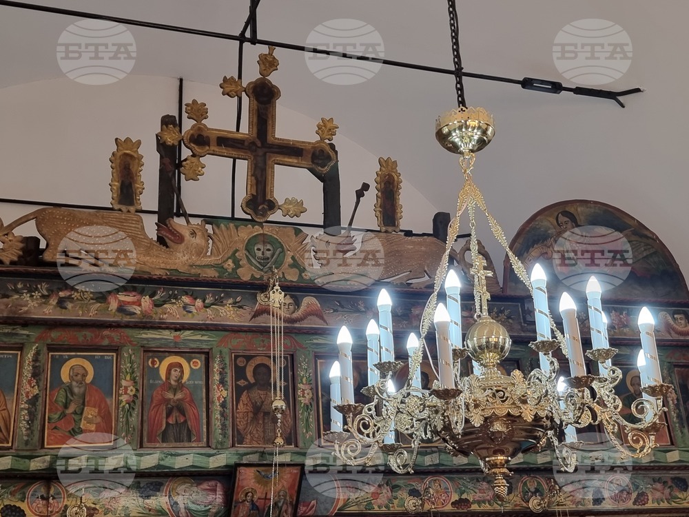 Яхиново - патриарх Даниил - обновление на храм „Света Петка“
