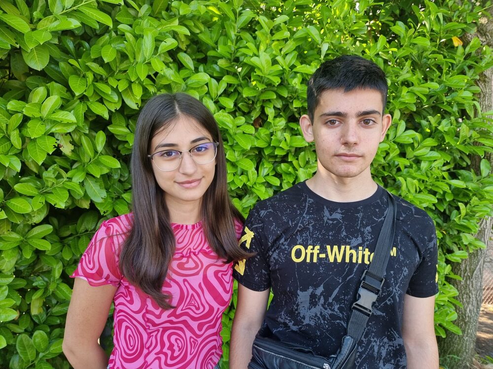 Крайно време е да няма „Европа на две скорости“ по отношение на екополитиките на ЕС, смятат двама ученици от Ямбол