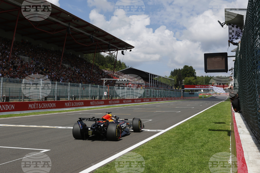 Макс Ферстапен спечели спринтовото състезание преди Гран при на Белгия във Формула 1